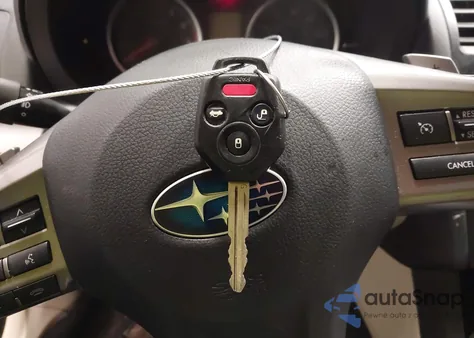 2014 Subaru Xv Crosstrek 2.0I Premium z USA, uszkodzony, nr VIN JF2GPACC3E8301149